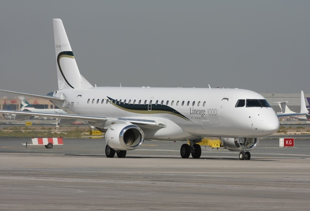 Embraer EMB190BJ Lineage 1000 1