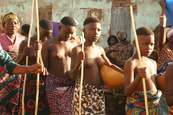 5 Shocking Bizarre Ghanaian Cultural Practices - 96