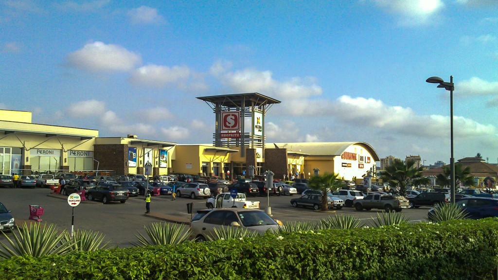 Accra_Mall_(Entrance)