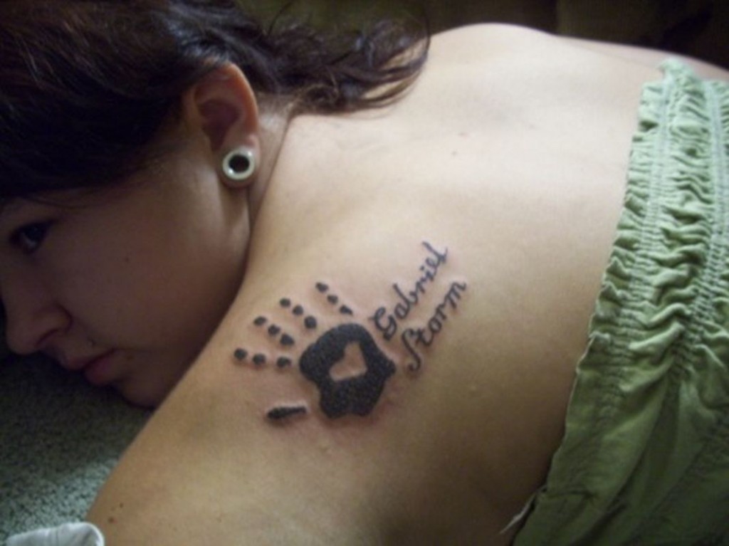 baby tattoo name16