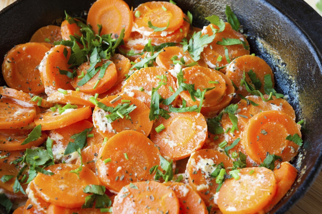 carrot stew with yogurt and parsley, food