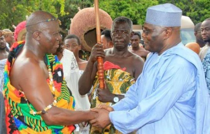 Atiku meets with the Asantehene